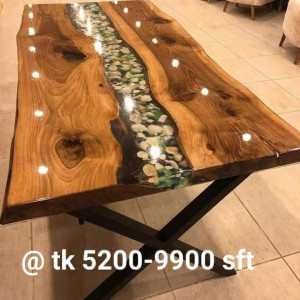 Resin wood table
